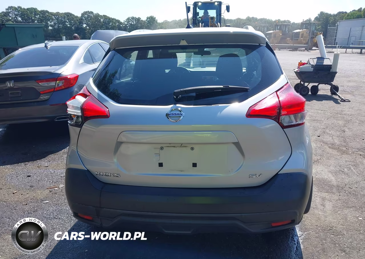 2018 Nissan Kicks Sv VIN:3N1CP5CU7JL541428 - 16