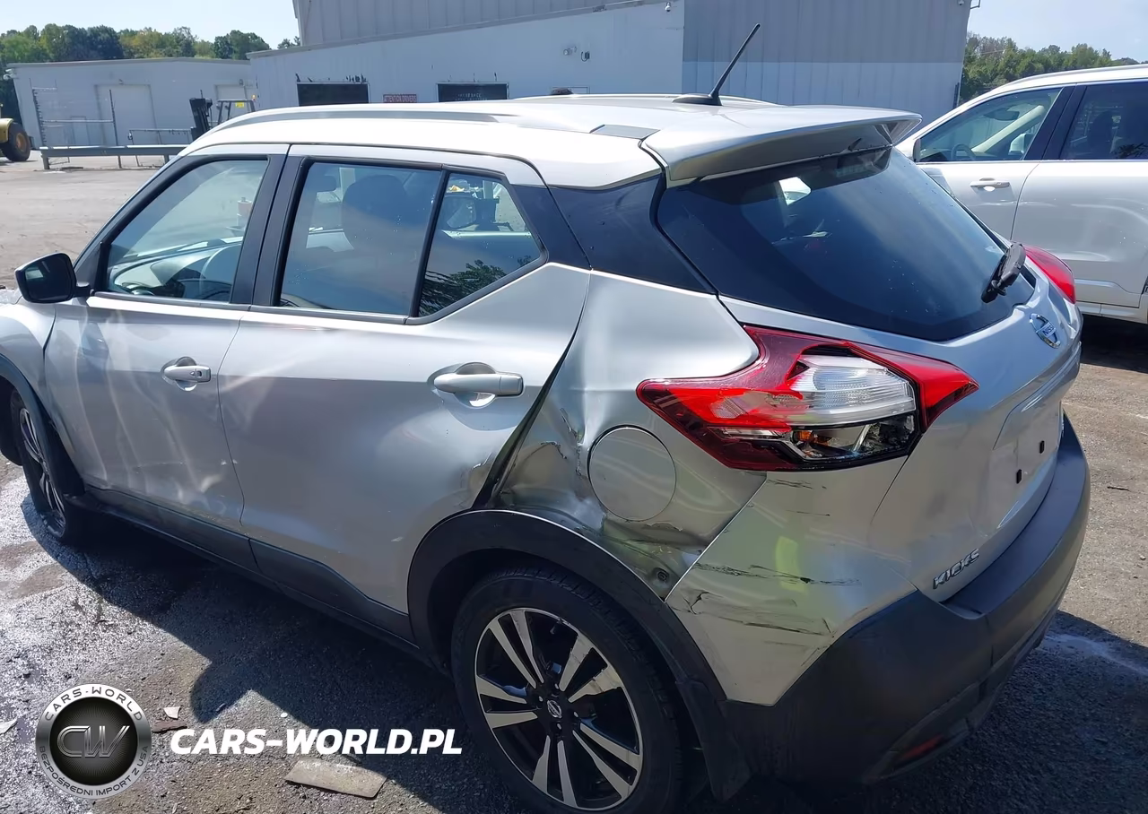 2018 Nissan Kicks Sv VIN:3N1CP5CU7JL541428 - 6