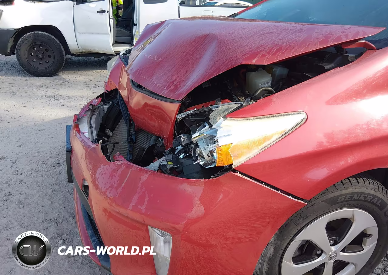 2013 Toyota Prius Four VIN:JTDKN3DU0D5630909 - 6
