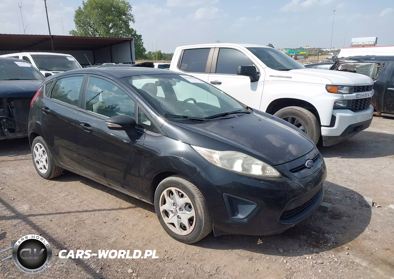 2013 Ford Fiesta Se – zdjęcie 1 z 12