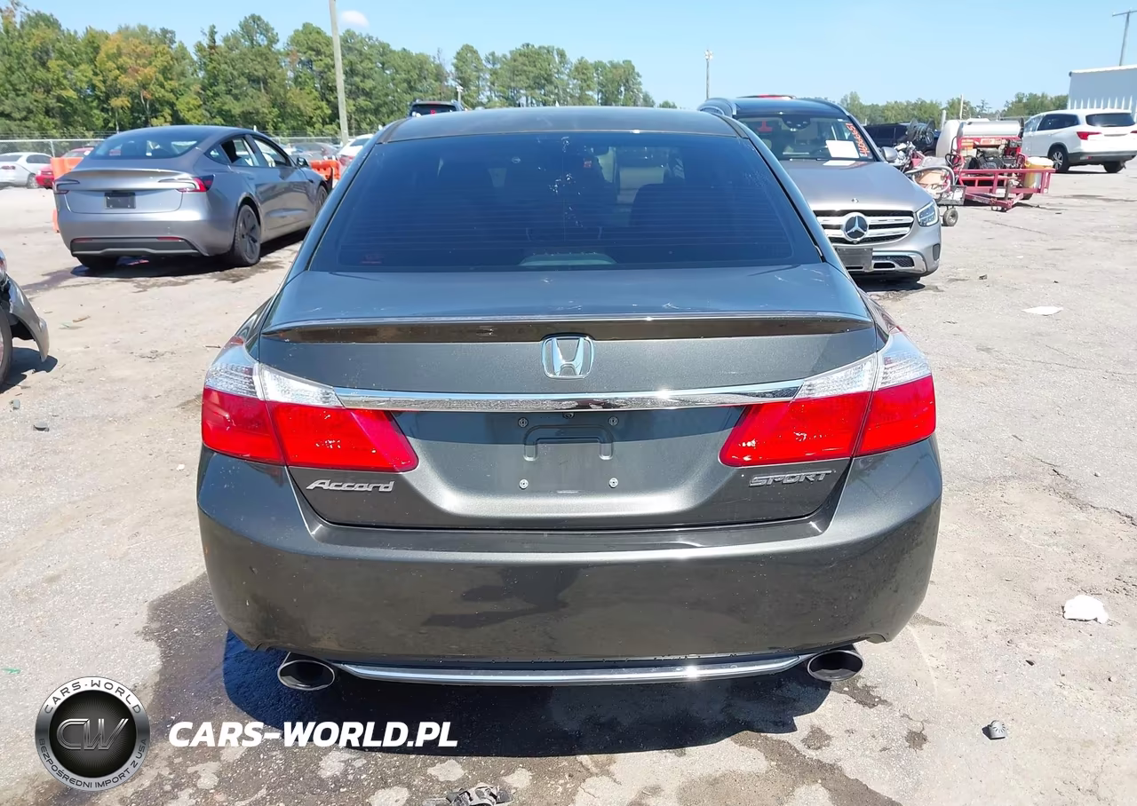 2014 Honda Accord Sport VIN:1HGCR2F57EA069532 - 16