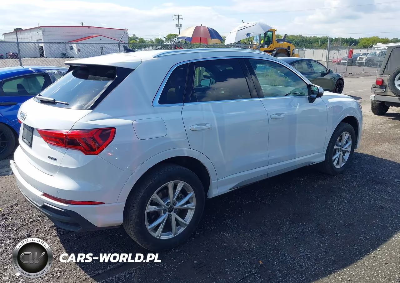 2025 Audi Q3 Premium 45 Tfsi S Line Quattro Tiptronic VIN:WA1DECF33S1018294 - 4