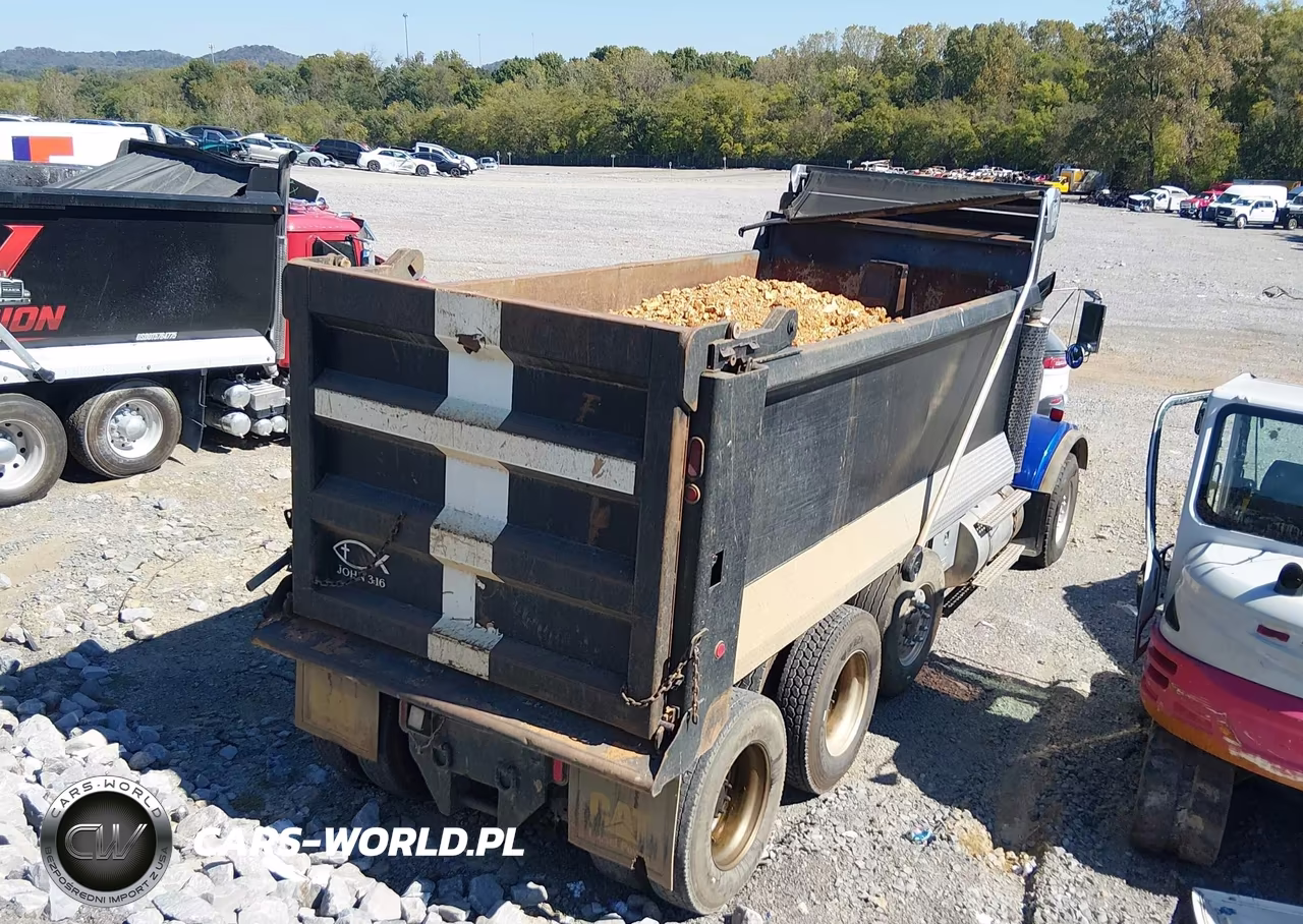 2005 Kenworth Construction T800 VIN:1NKDXBEXX5J104297 - 4