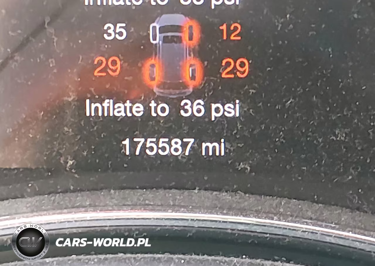2018 Dodge Durango Sxt Awd VIN:1C4RDJAG2JC439777 - 15