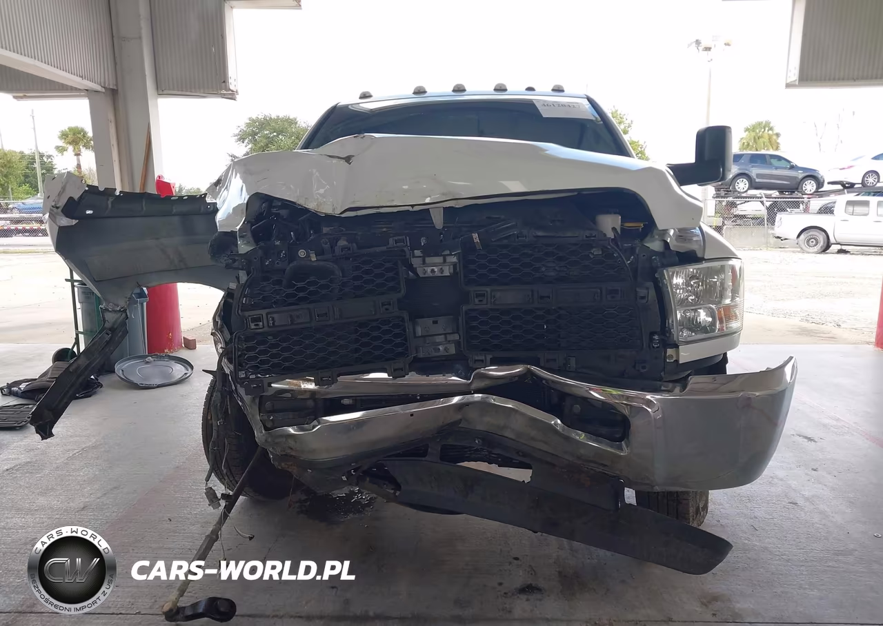 2017 Ram 3500 Tradesman 4X4 8' Box VIN:3C63RRGL5HG775707 - 12