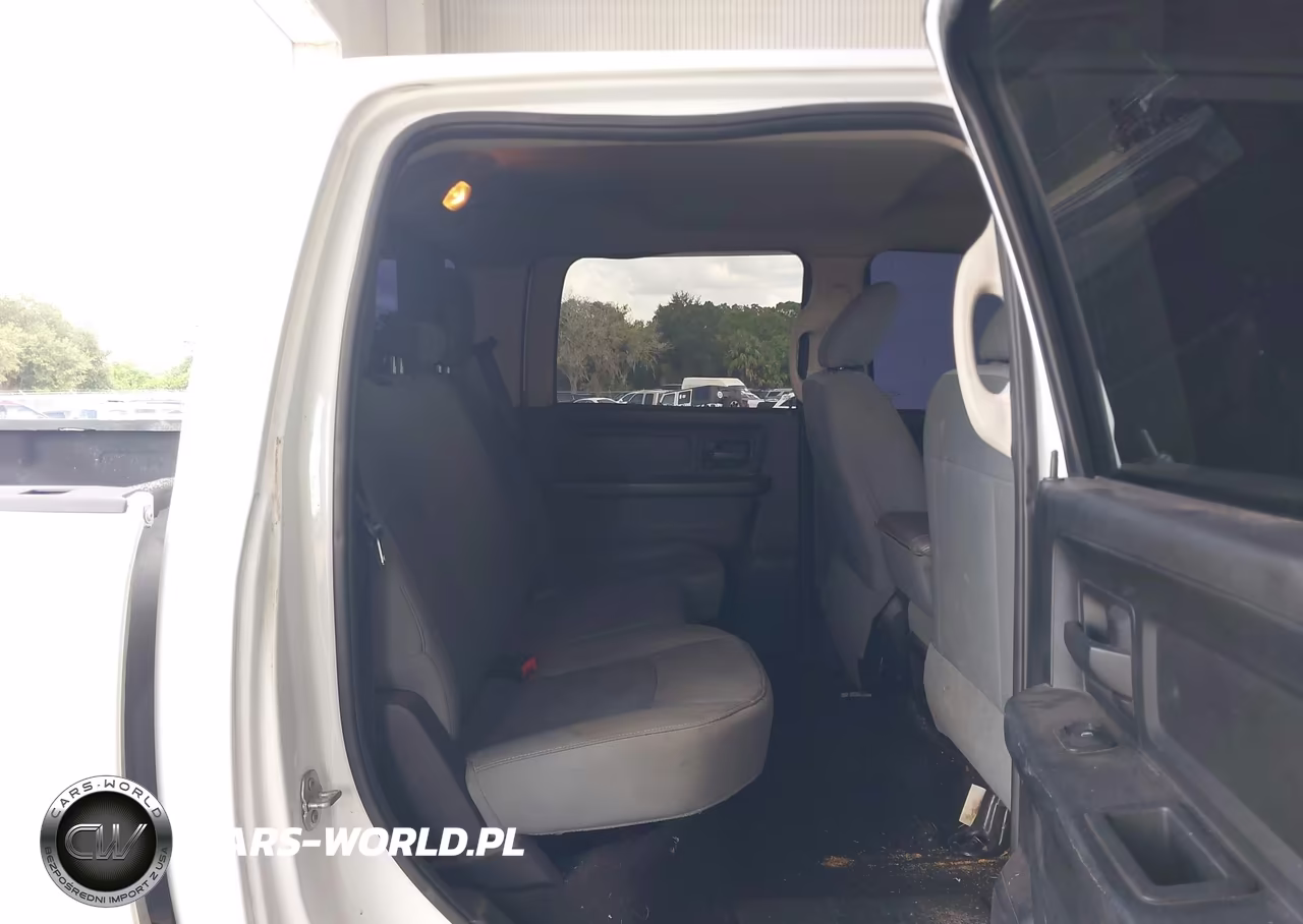 2017 Ram 3500 Tradesman 4X4 8' Box VIN:3C63RRGL5HG775707 - 8