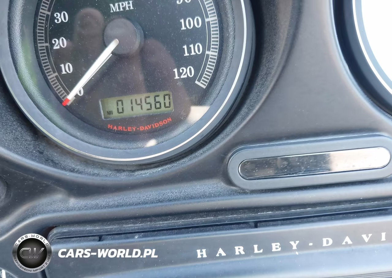 2009 Harley-Davidson Flhtcu VIN:1HD1FC4129Y621518 - 7