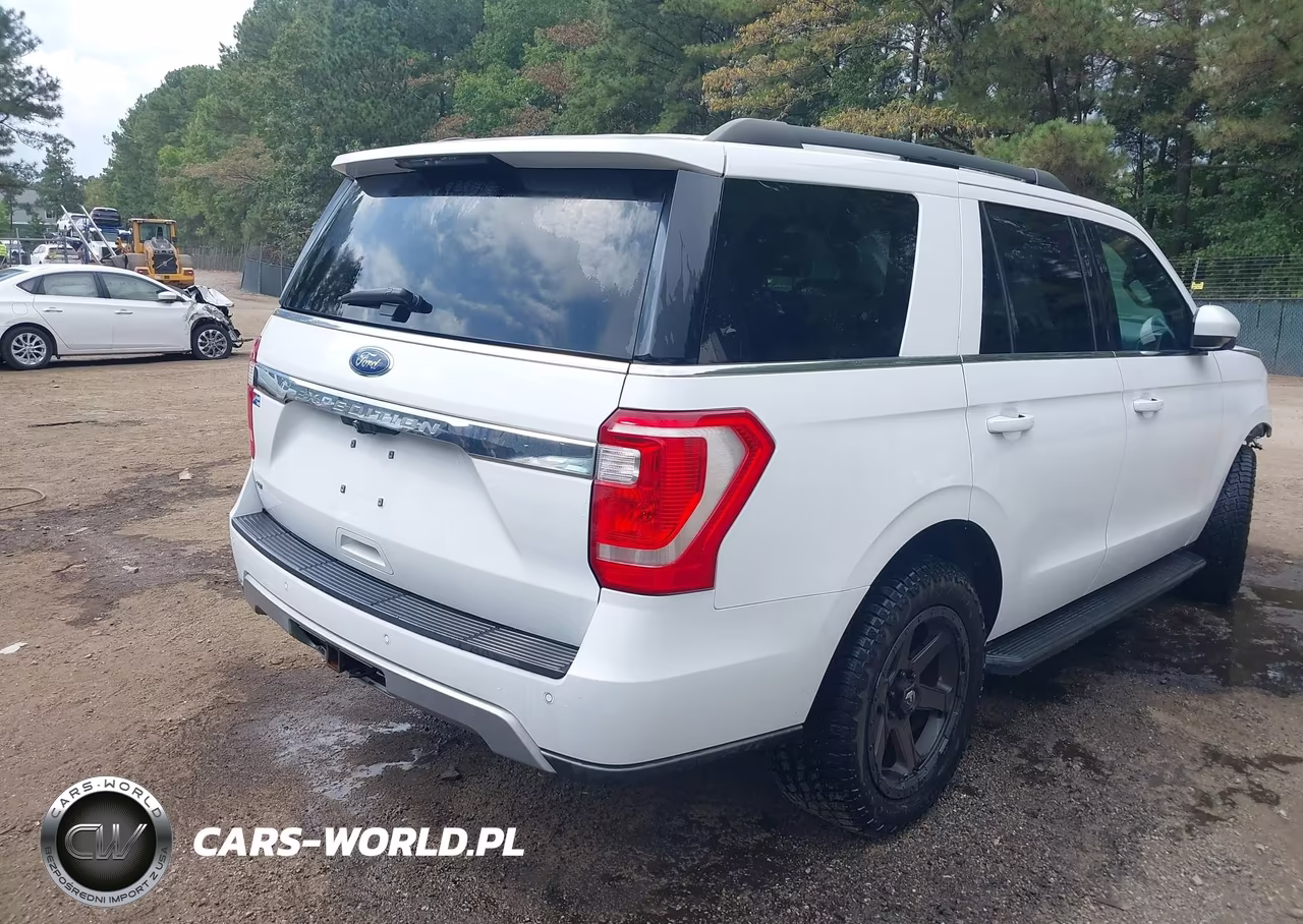 2020 Ford Expedition Xlt VIN:1FMJU1JT2LEA27422 - 4