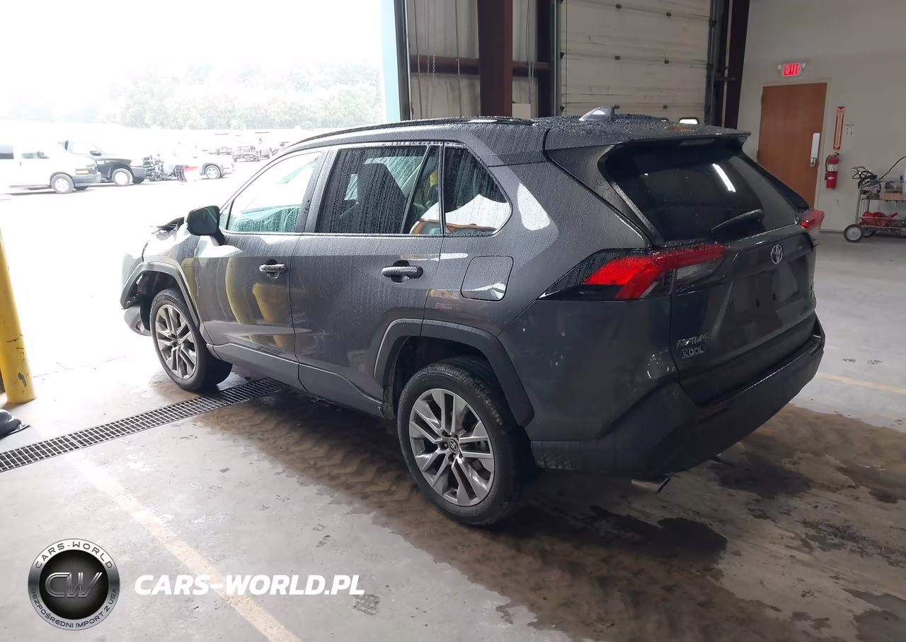 2022 Toyota Rav4 Xle Premium VIN:2T3A1RFV9NC310029 - 3