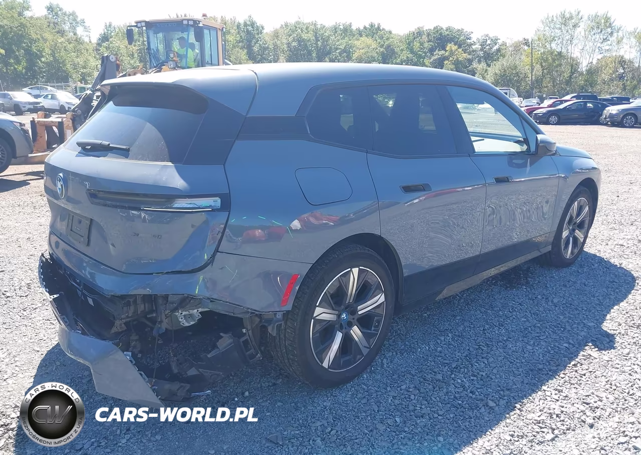 2024 BMW Ix xDrive50 VIN:WB523CF06RCR12115 - 6