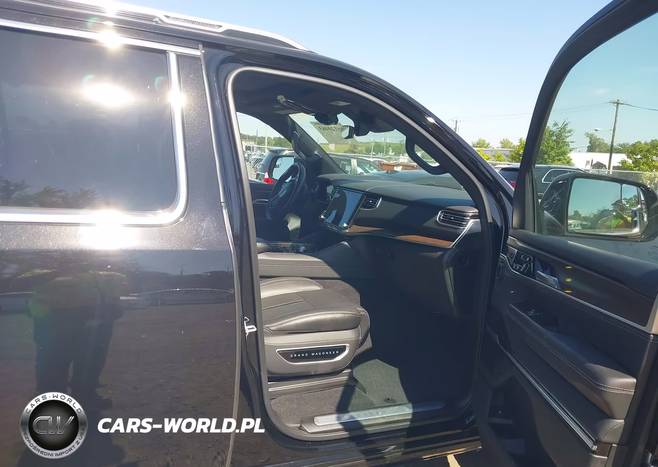 2023 Jeep Grand Wagoneer L 4X4 VIN:1C4SJSEP6PS550079 - 5