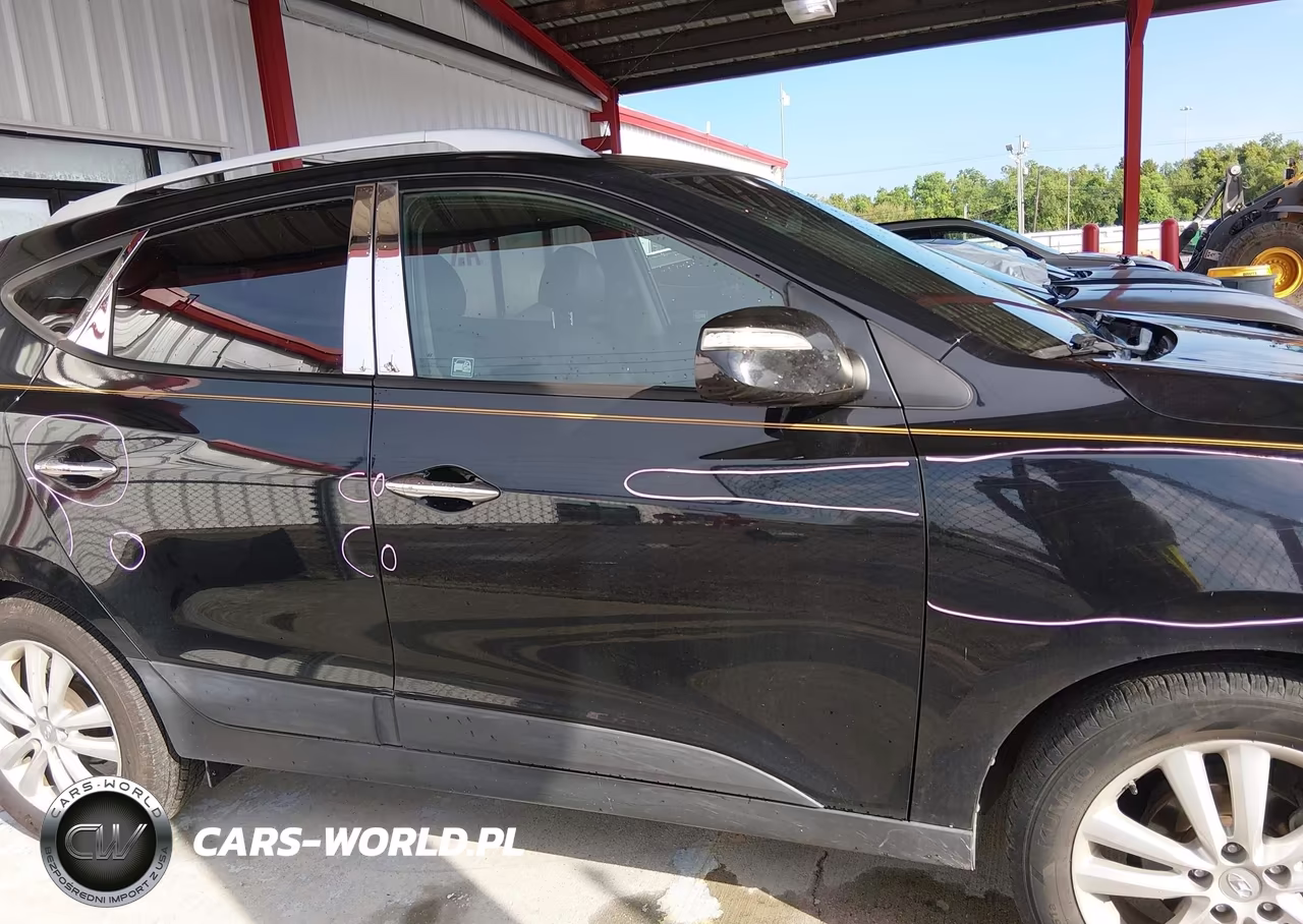 2011 Hyundai Tucson Limited VIN:KM8JU3AC5BU297535 - 13