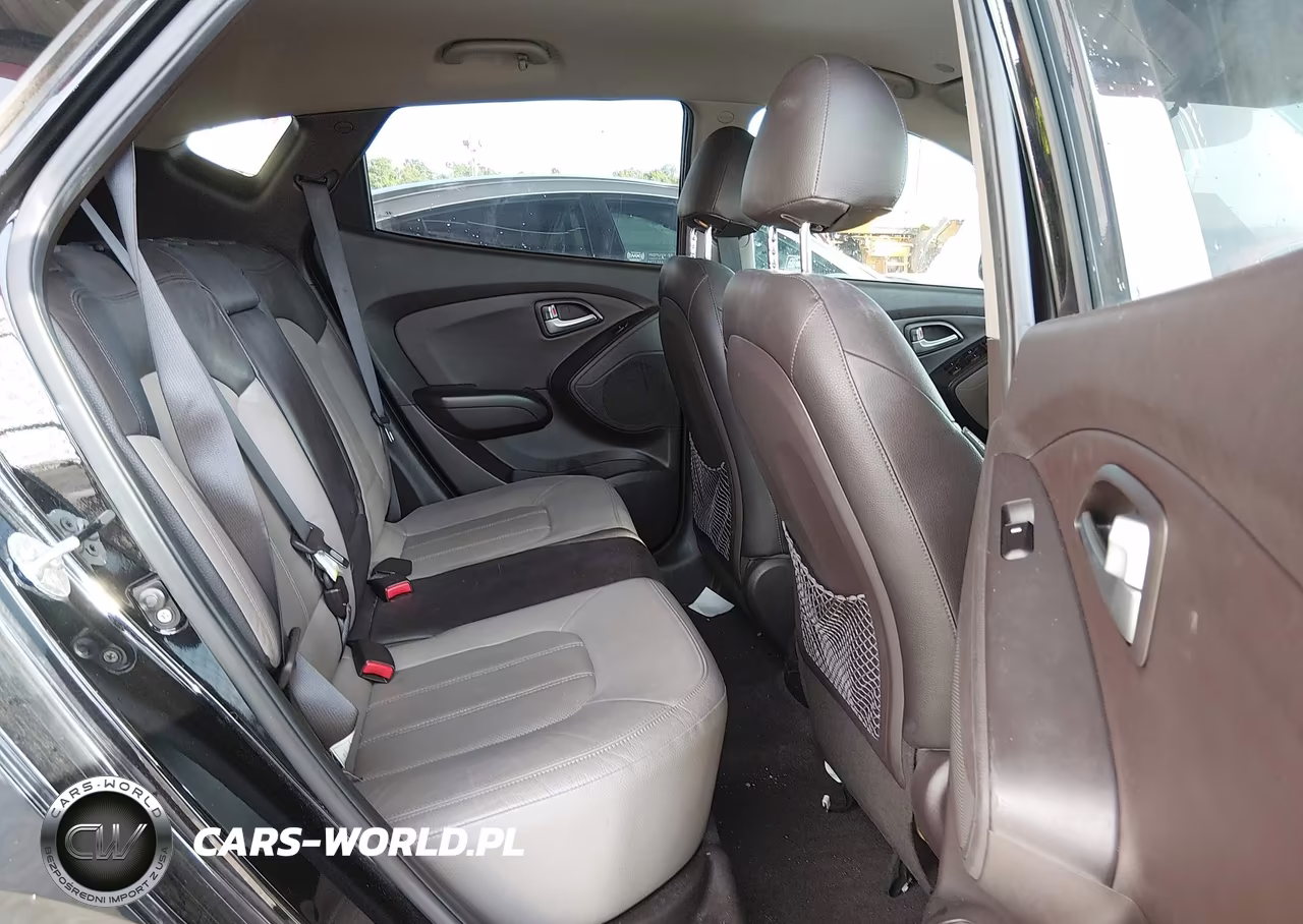 2011 Hyundai Tucson Limited VIN:KM8JU3AC5BU297535 - 8