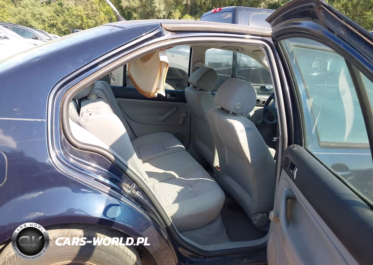 2000 Volkswagen Jetta Gl VIN:3VWRC29M9YM082414 - 8