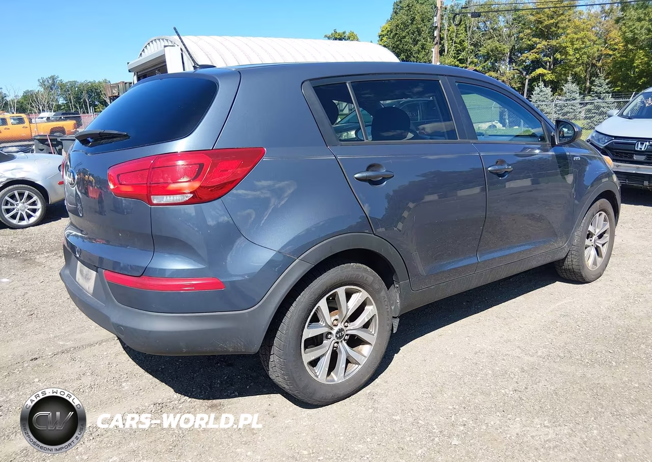 2016 Kia Sportage Lx VIN:KNDPBCAC6G7802511 - 4