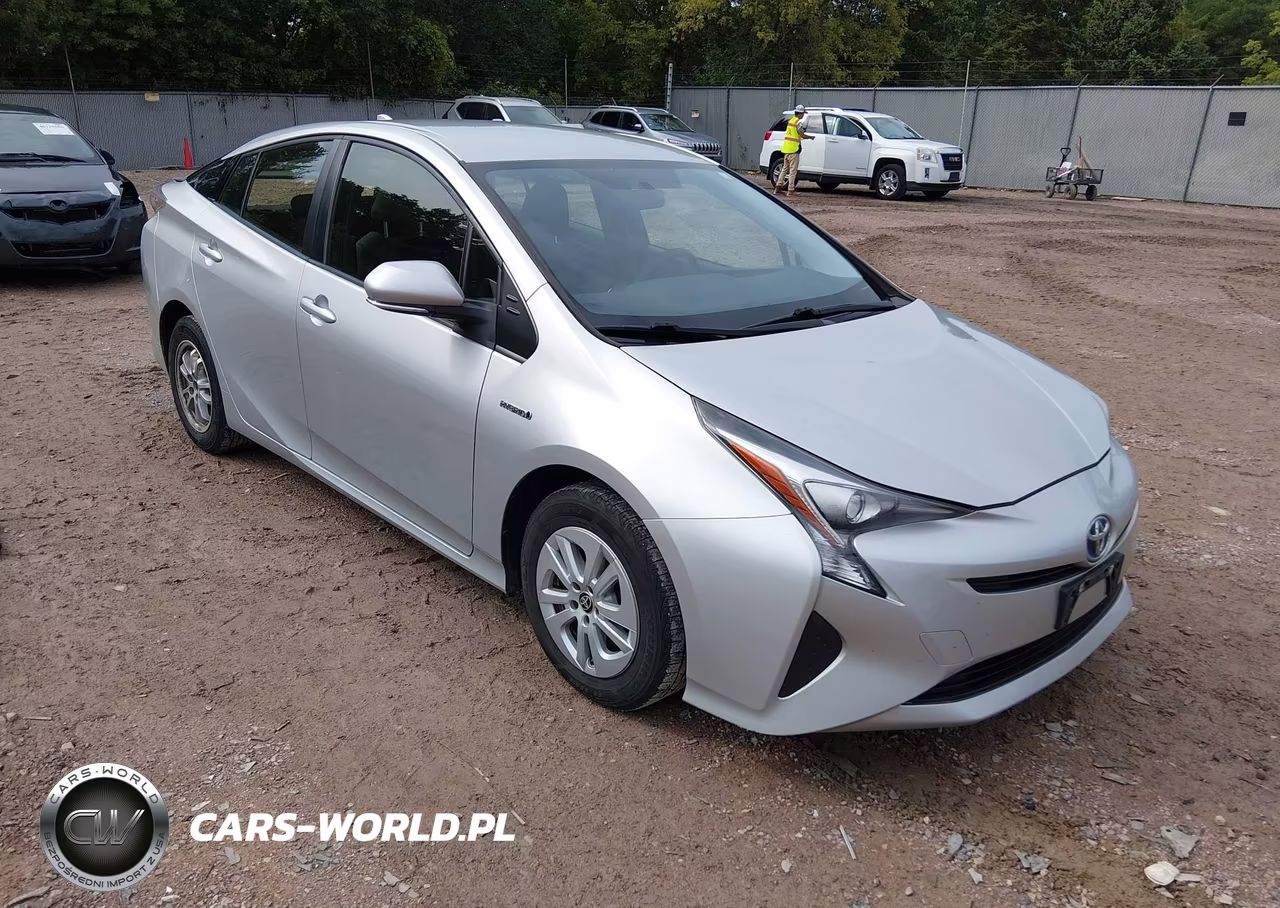 2016 Toyota Prius Two