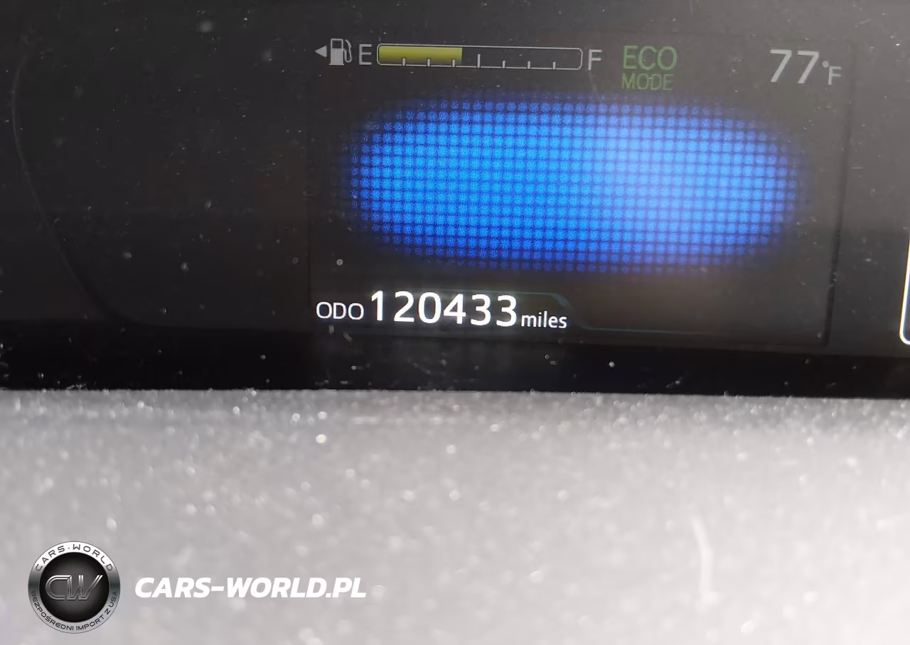 2016 Toyota Prius Two VIN:JTDKBRFU6G3523243 - 15