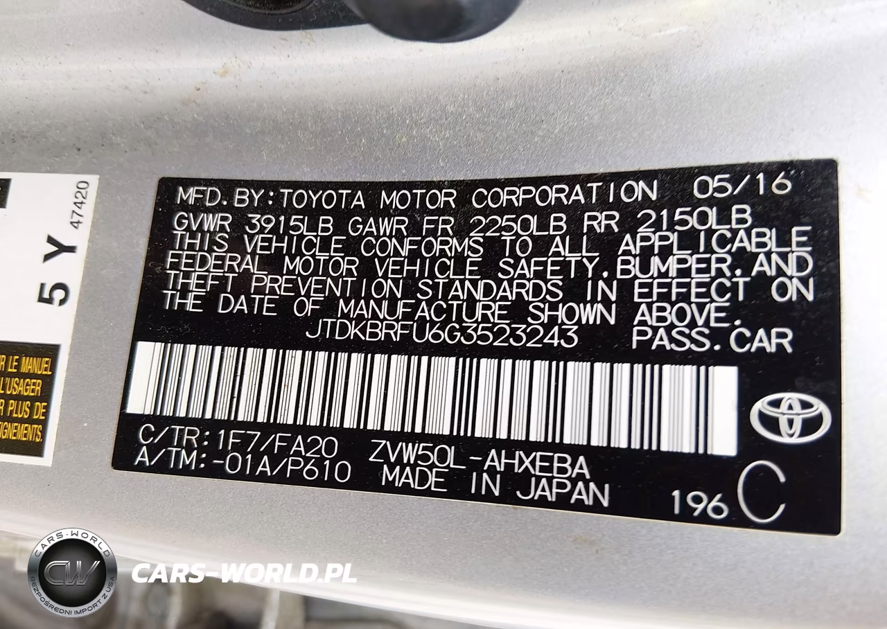2016 Toyota Prius Two VIN:JTDKBRFU6G3523243 - 9