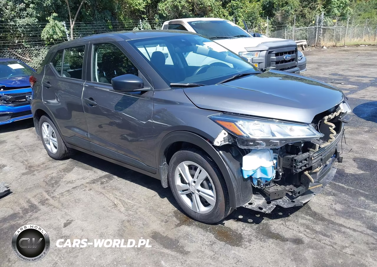 2025 Nissan Kicks Play S