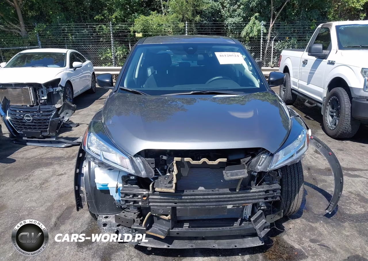 2025 Nissan Kicks Play S VIN:3N1CP5BV5SL483010 - 13