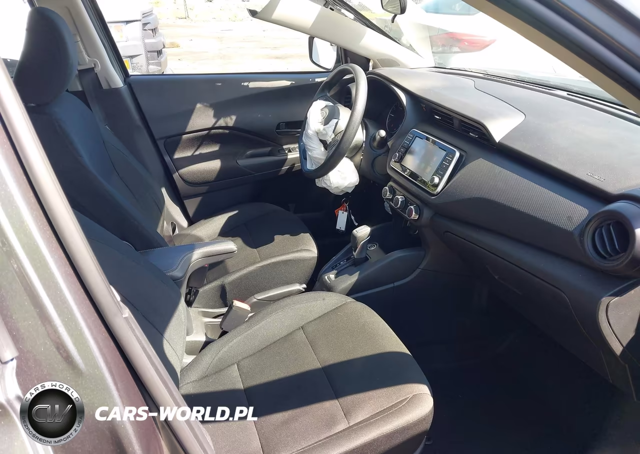2025 Nissan Kicks Play S VIN:3N1CP5BV5SL483010 - 5