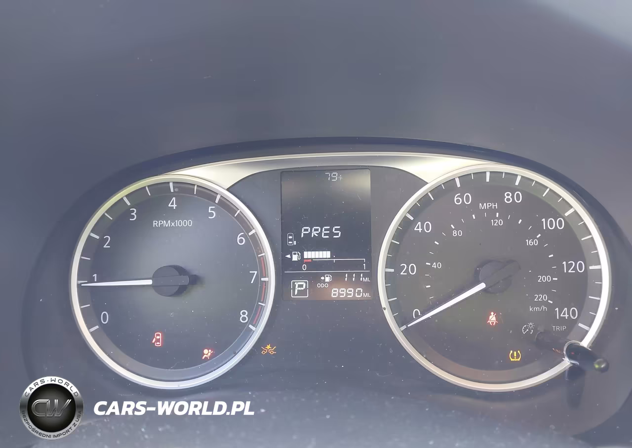 2025 Nissan Kicks Play S VIN:3N1CP5BV5SL483010 - 7