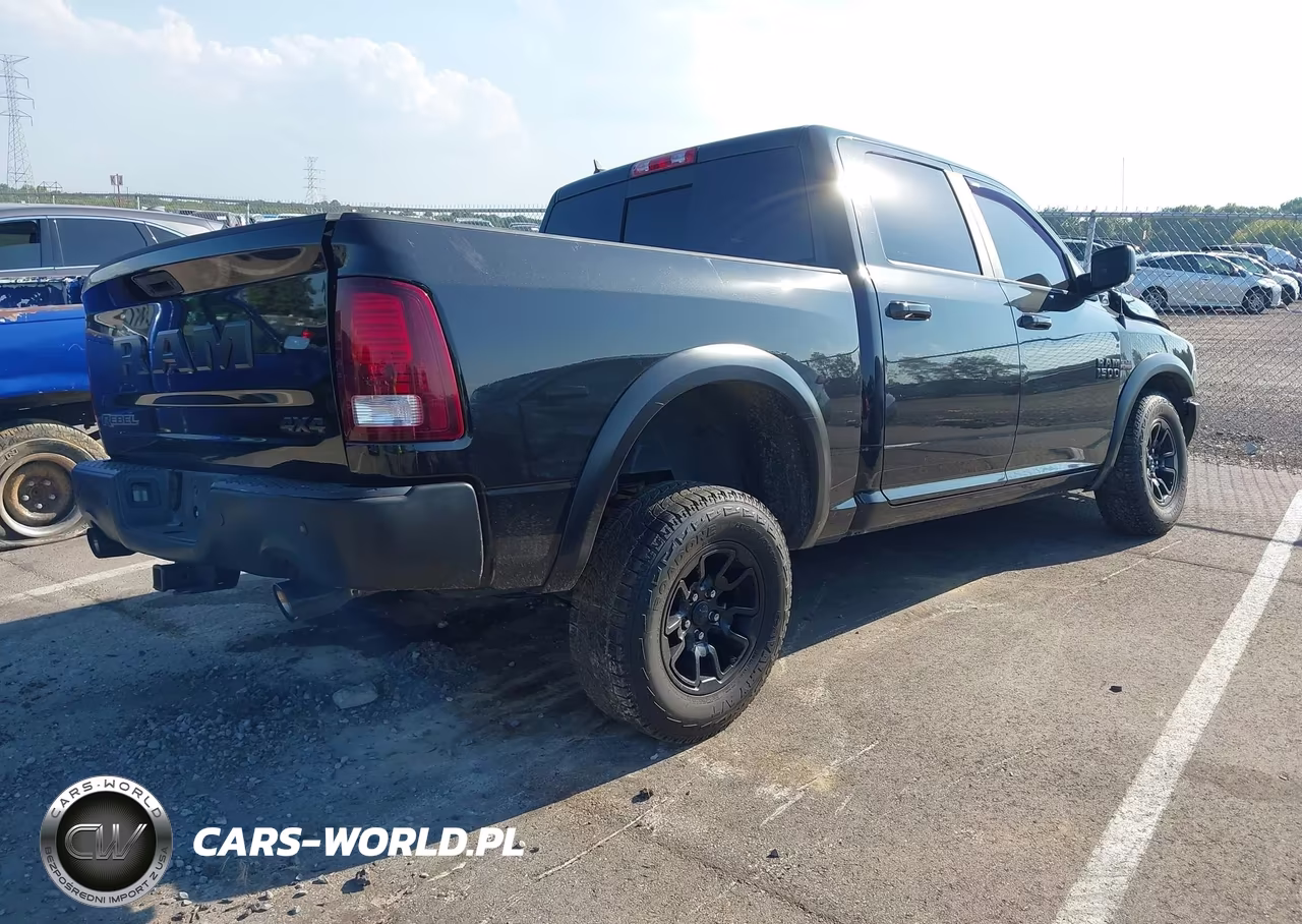 2018 Ram 1500 Rebel 4X4 5'7 Box VIN:1C6RR7YT0JS236262 - 4