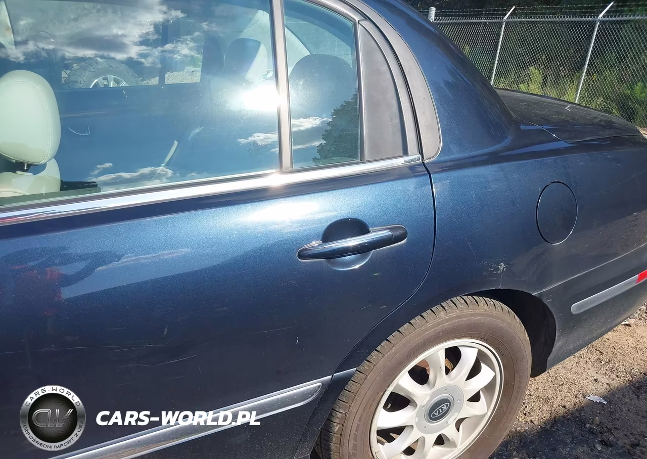 2005 Kia Amanti VIN:KNALD124555074822 - 6