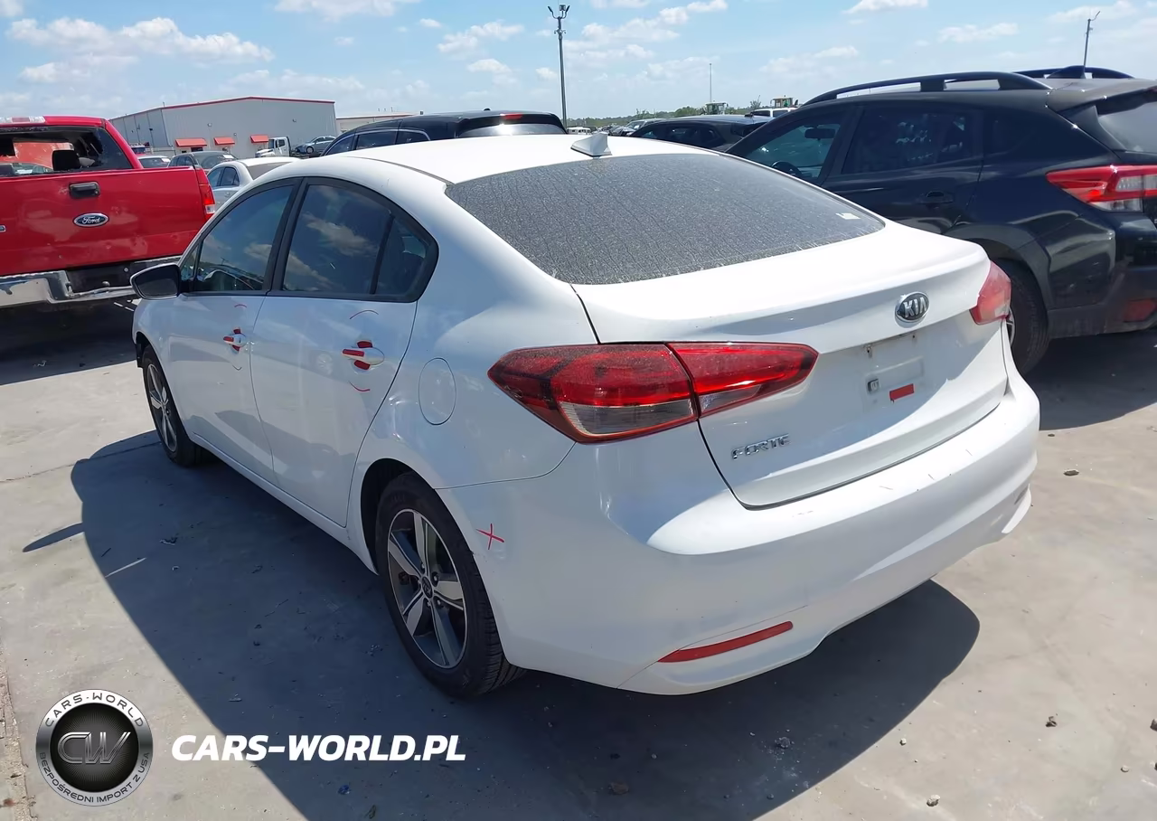 2018 Kia Forte Lx VIN:3KPFL4A73JE241712 - 3