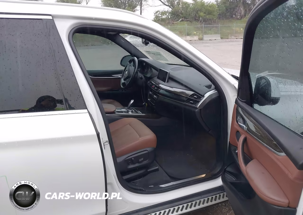 2017 BMW X5 xDrive35I VIN:5UXKR0C55H0U50243 - 5