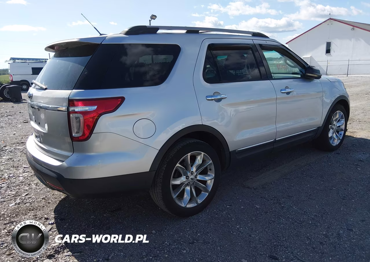 2012 Ford Explorer Xlt VIN:1FMHK7D88CGA15083 - 4