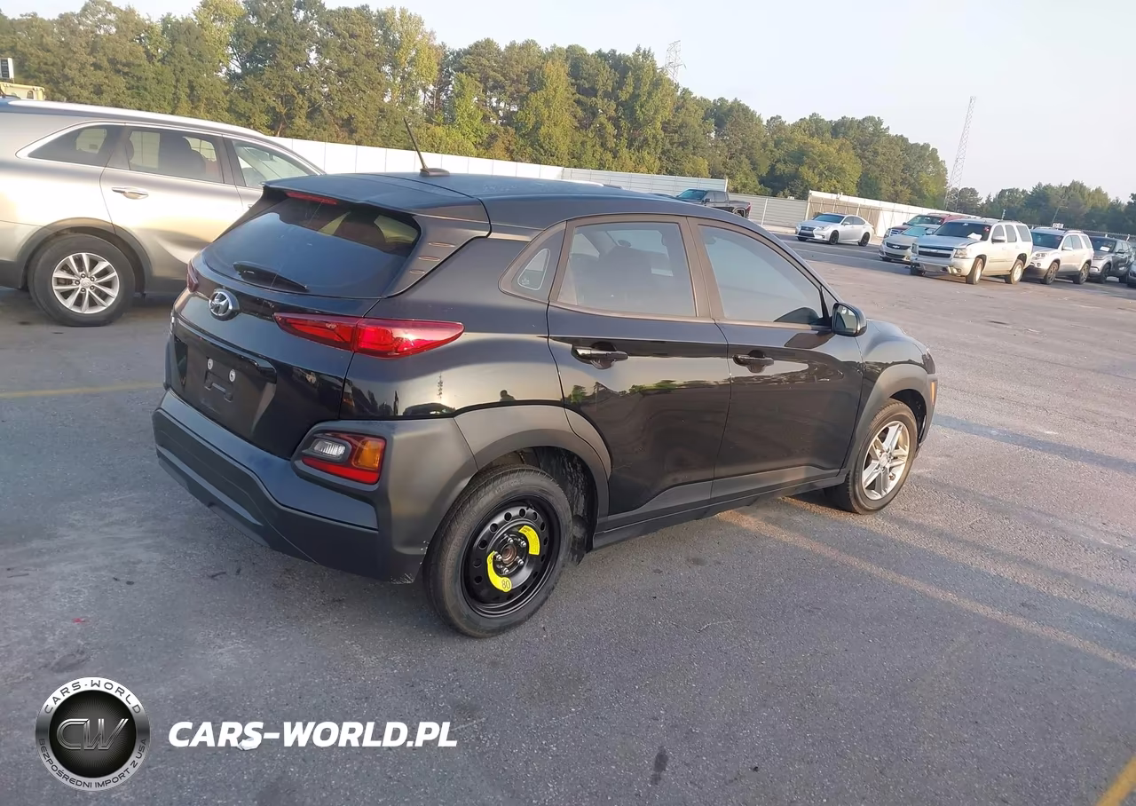 2019 Hyundai Kona Se VIN:KM8K12AA8KU293632 - 4