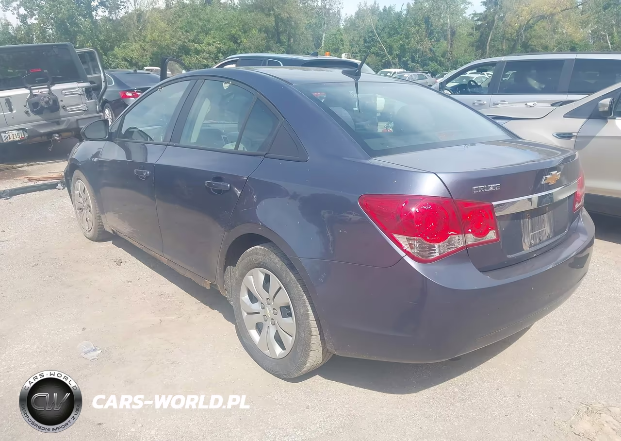 2013 Chevrolet Cruze Ls Auto VIN:1G1PA5SHXD7189564 - 3