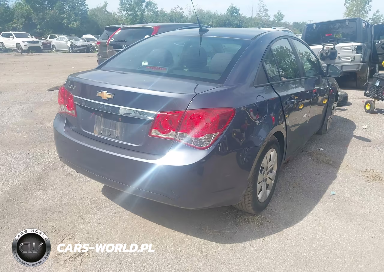 2013 Chevrolet Cruze Ls Auto VIN:1G1PA5SHXD7189564 - 4