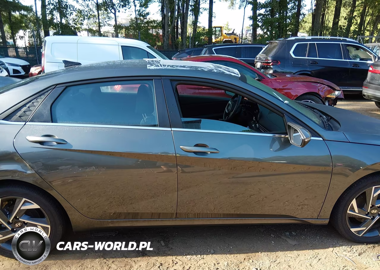 2025 Hyundai Elantra Hybrid Limited VIN:KMHLN4DJ3SU165637 - 13