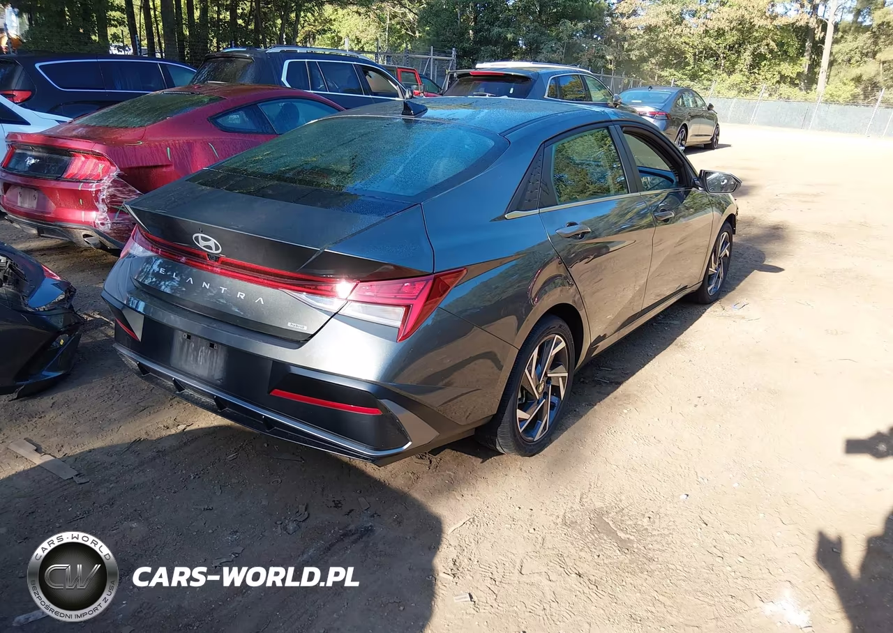 2025 Hyundai Elantra Hybrid Limited VIN:KMHLN4DJ3SU165637 - 4