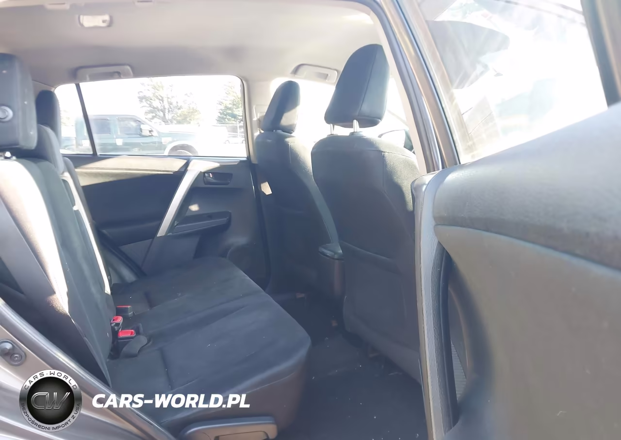 2015 Toyota Rav4 Le VIN:2T3BFREV7FW313437 - 8