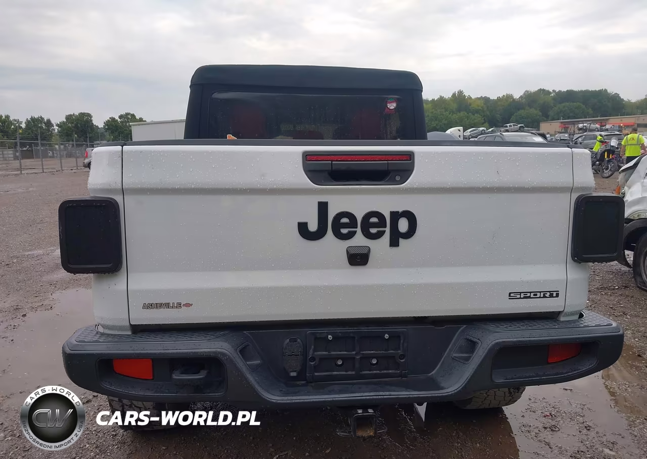 2020 Jeep Gladiator Sport S 4X4 VIN:1C6HJTAG6LL133160 - 16