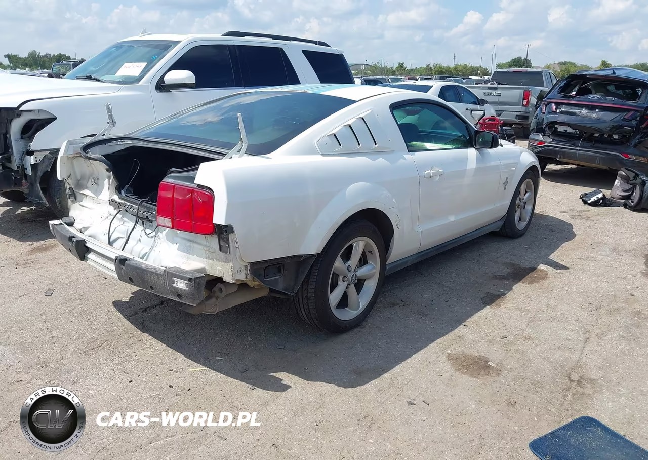2006 Ford Mustang V6 VIN:1ZVFT80N865168232 - 4