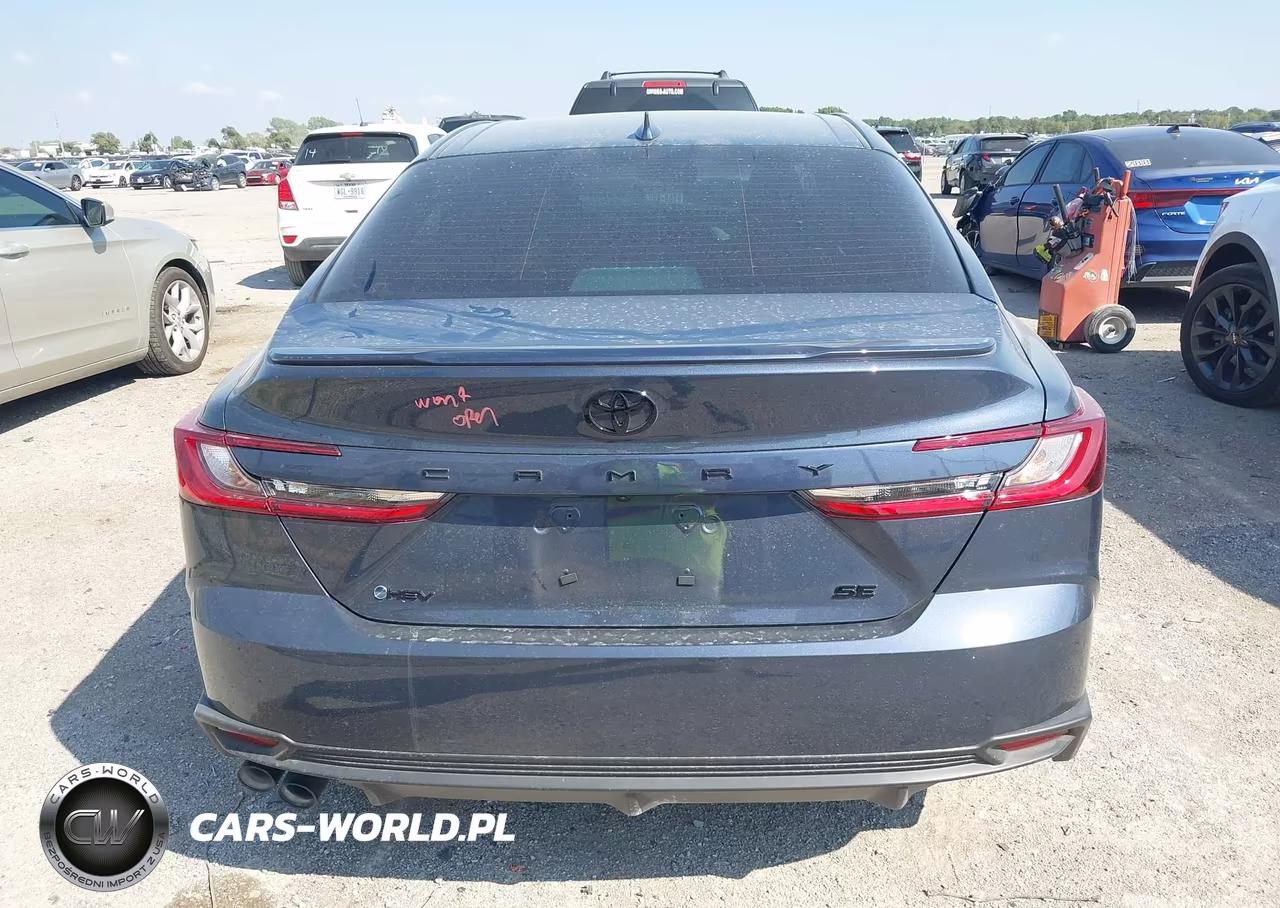 2026 Toyota Camry Se VIN:4T1DAACK0TU676992 - 16