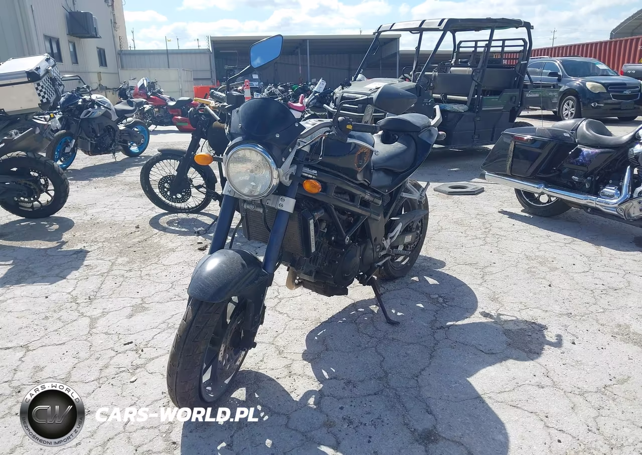 2011 Hyosung Gt650 R VIN:KM4MP5720B1200064 - 2