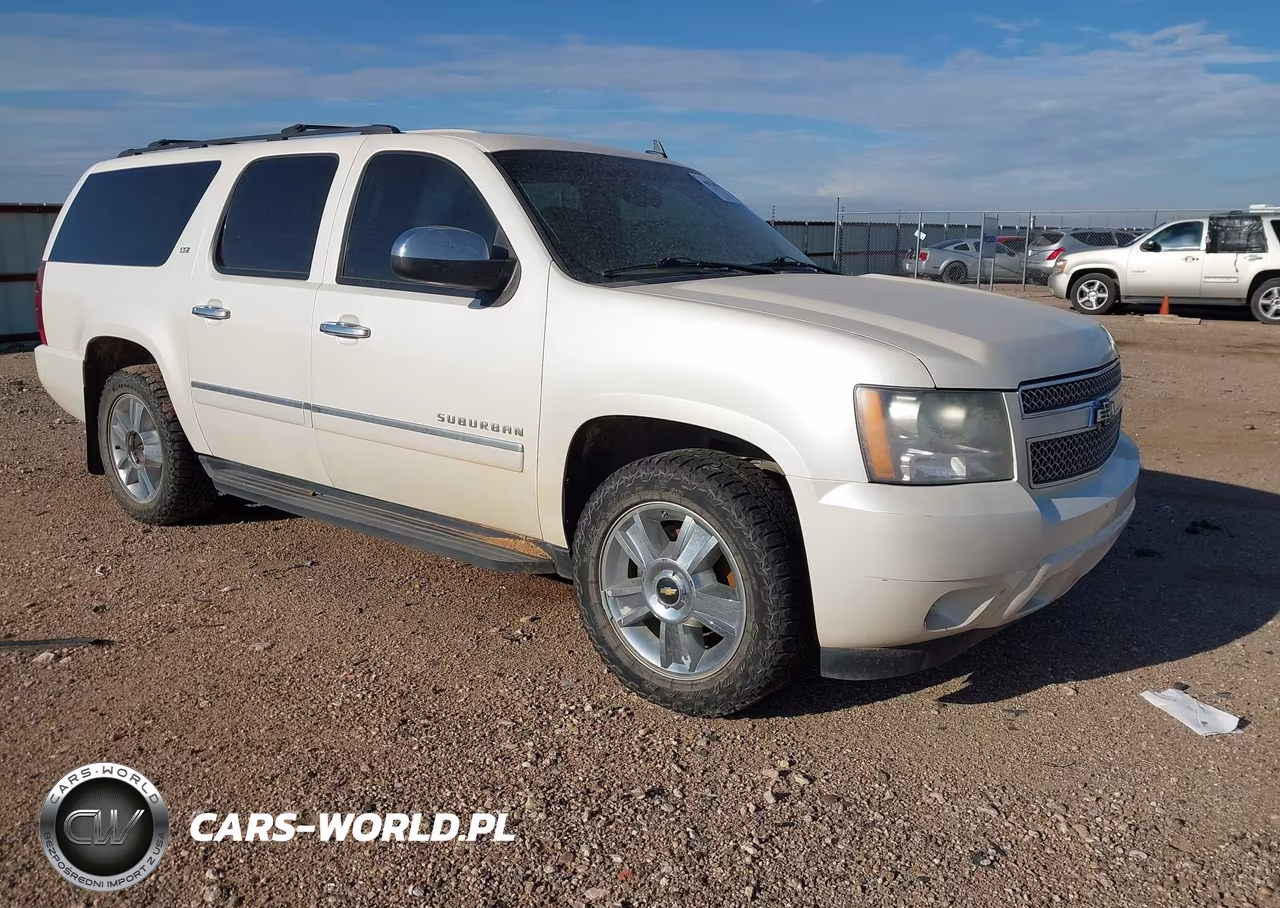 2010 Chevrolet Suburban 1500 Ltz VIN:1GNUKKE3XAR160109 - 1