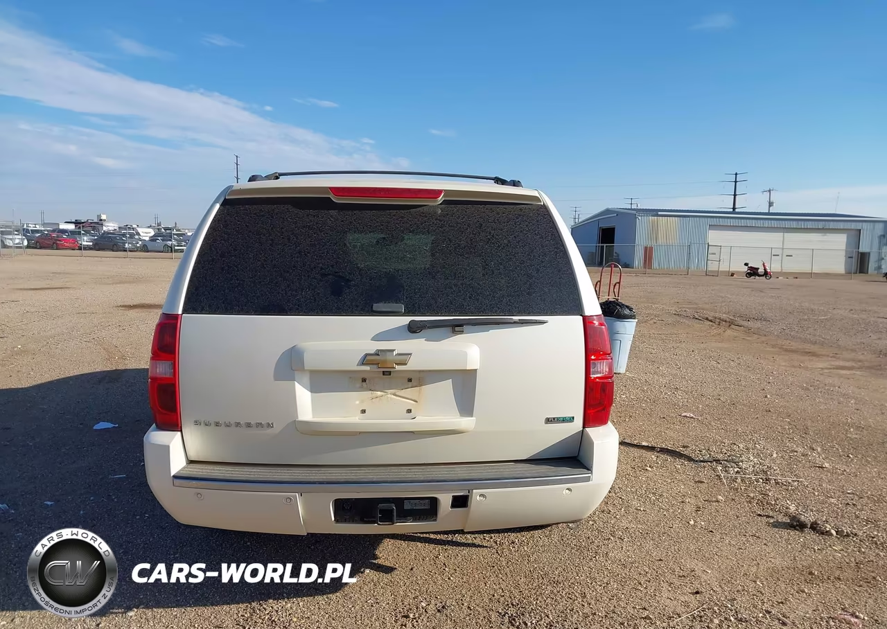 2010 Chevrolet Suburban 1500 Ltz VIN:1GNUKKE3XAR160109 - 16