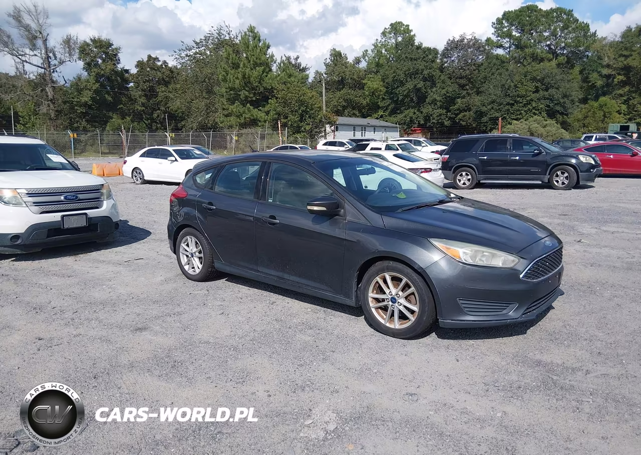 2016 Ford Focus Se VIN:1FADP3K26GL369988 - 1