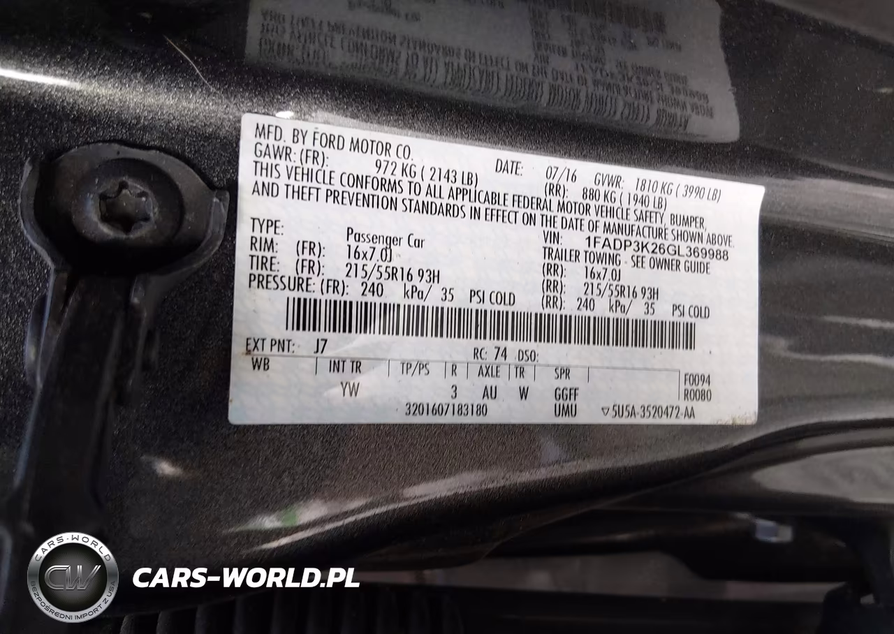 2016 Ford Focus Se VIN:1FADP3K26GL369988 - 9