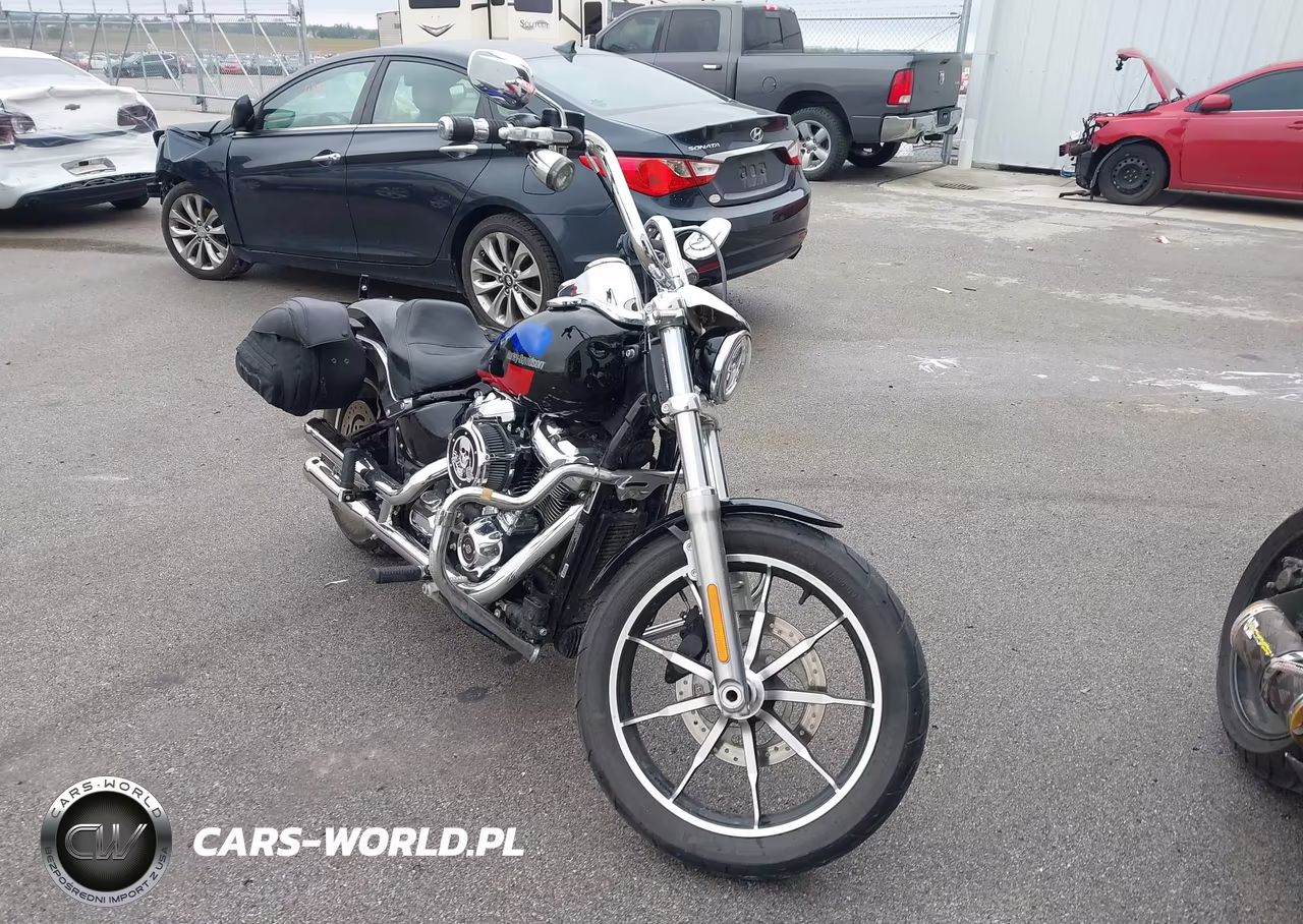 2019 Harley-Davidson Fxlr