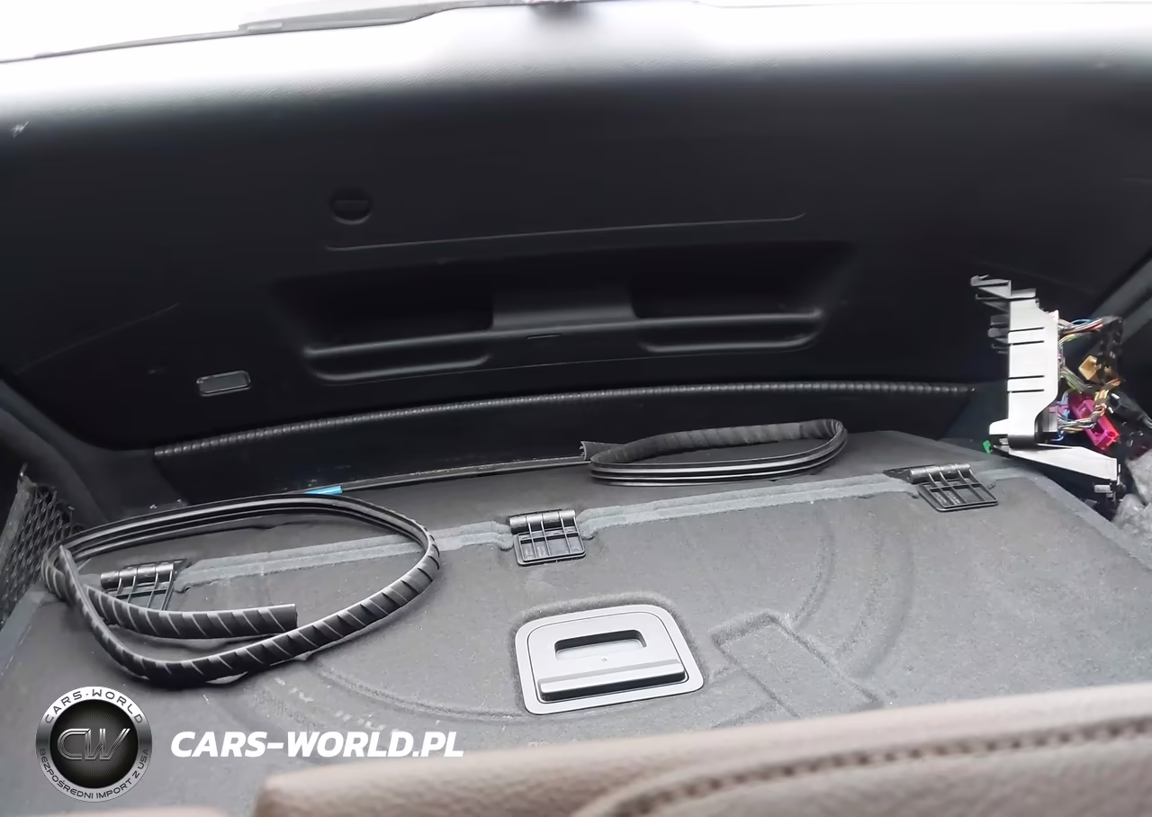2019 Audi Q5 45 Premium VIN:WA1ANAFY4K2097469 - 12