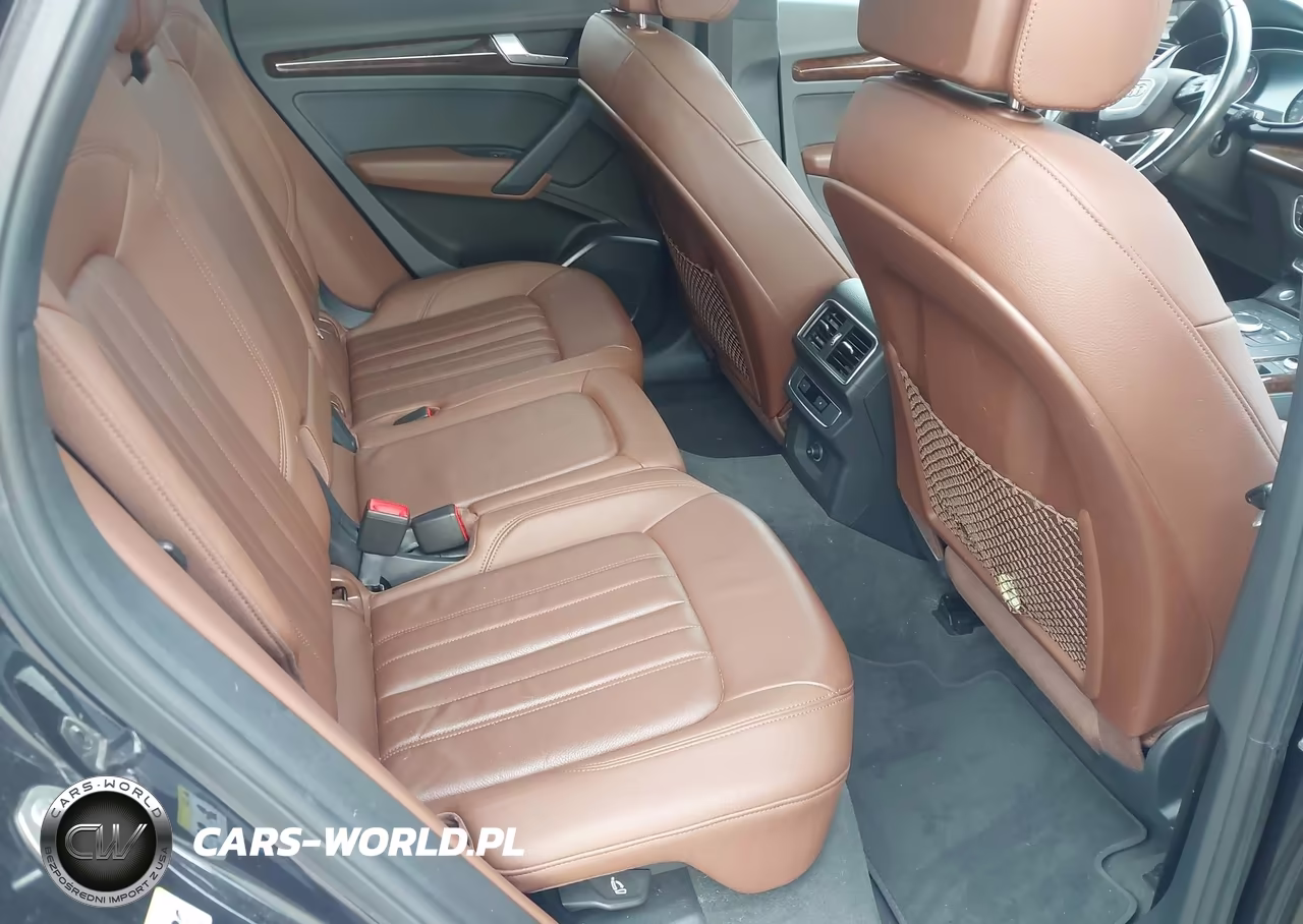 2019 Audi Q5 45 Premium VIN:WA1ANAFY4K2097469 - 8