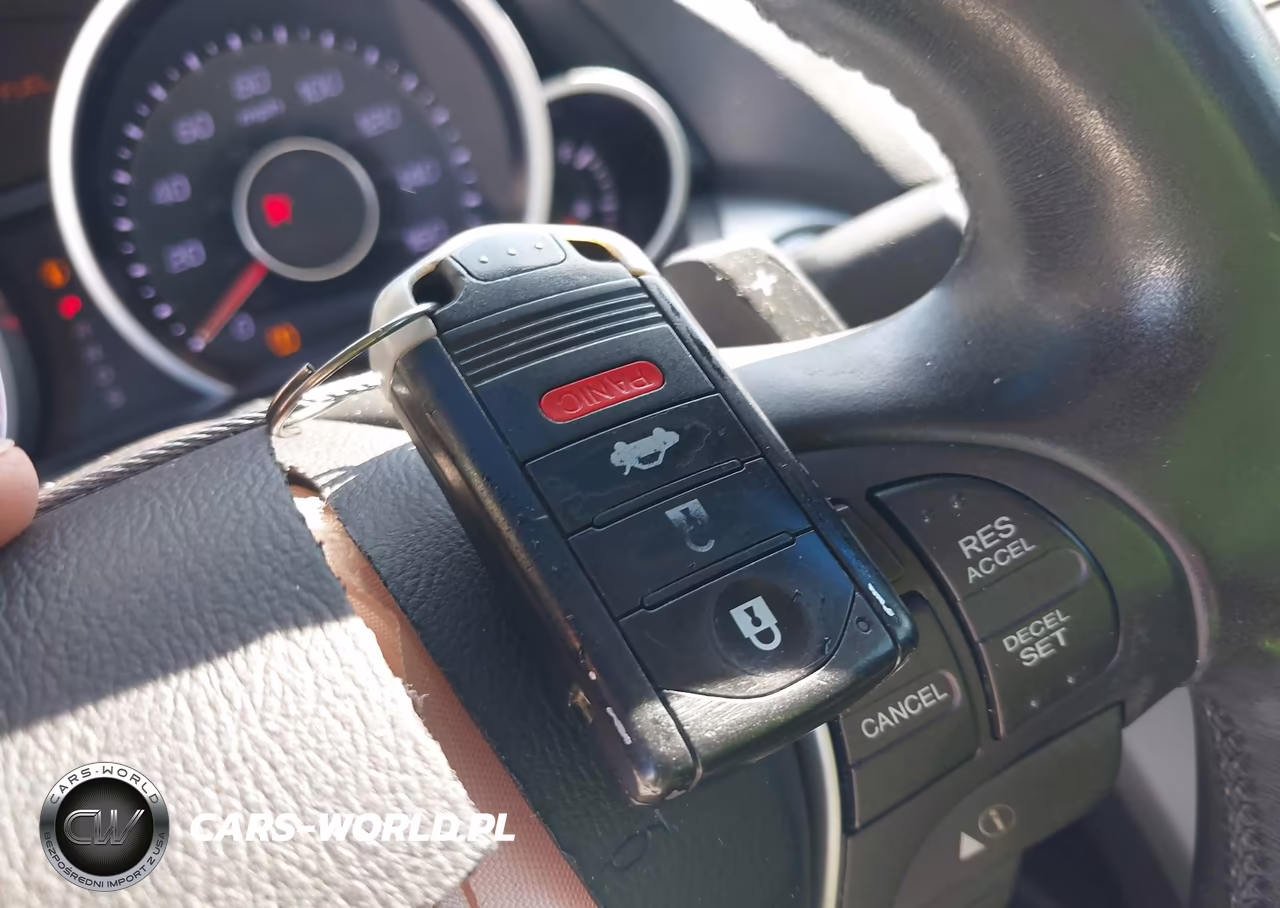 2010 Acura Tl 3.5 VIN:19UUA8F50AA014056 - 11
