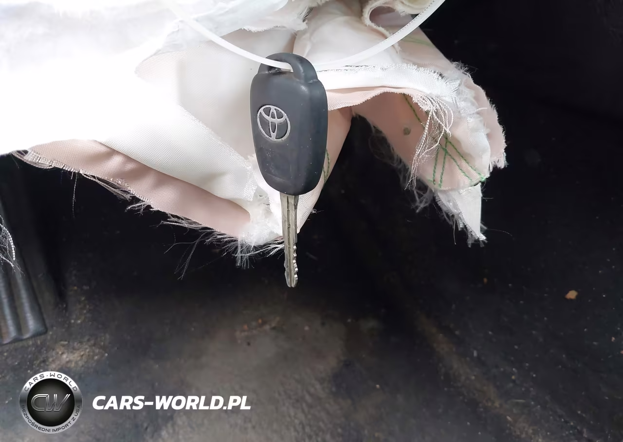 2015 Toyota Camry Se VIN:4T1BF1FK0FU034863 - 11